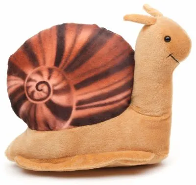 Achatschnecke auf Ast als ungewöhnliches Haustier
