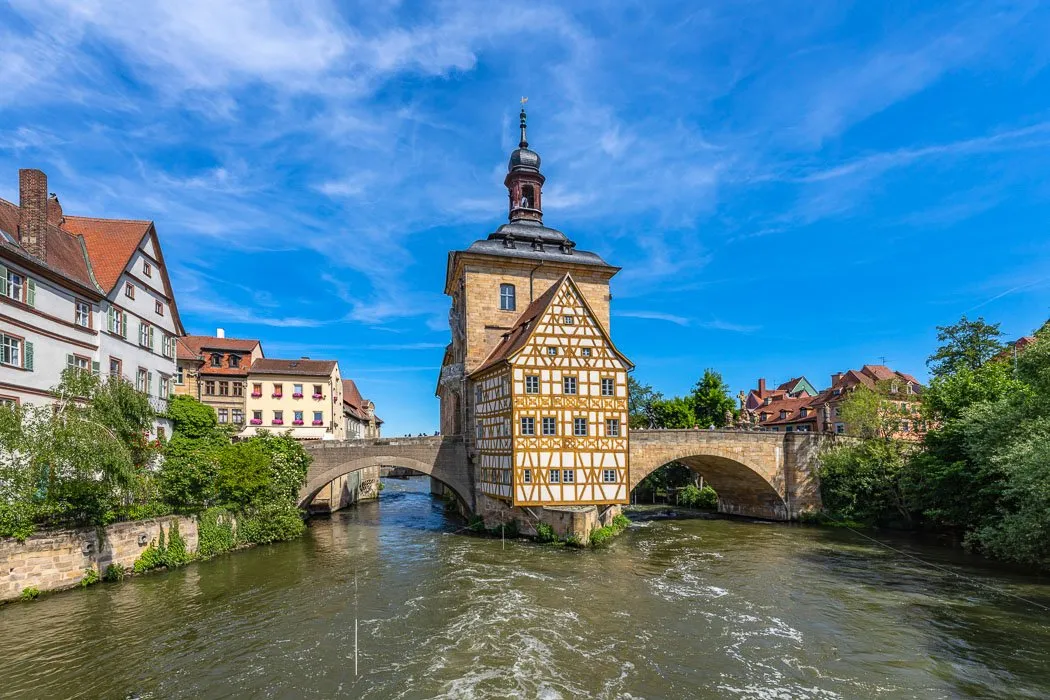 Altes Rathaus in Bamberg, auf einer Insel im Fluss