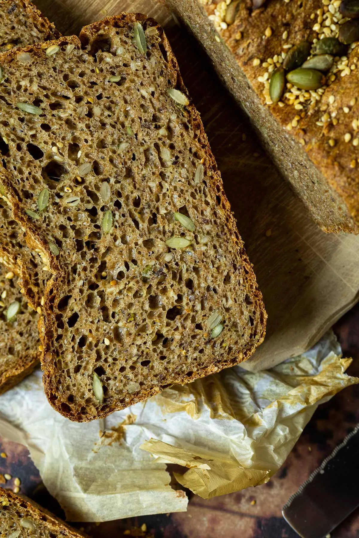Angeschnittenes Dinkelbrot
