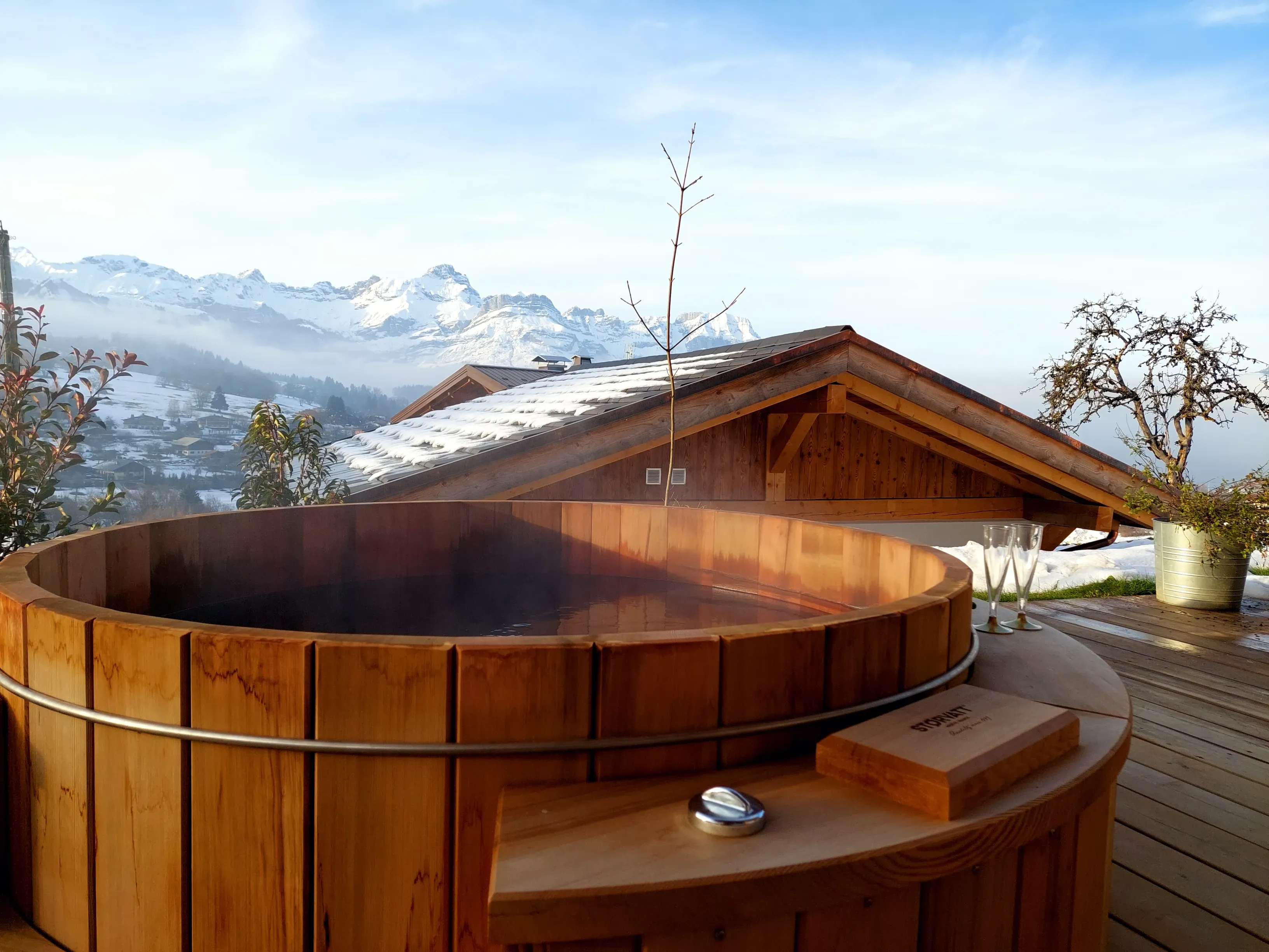 Apartment mit 2 Schlafzimmern und Whirlpool in Savoyen, Frankreich, mit Bergpanorama – ein Familienparadies in den Alpen 2025