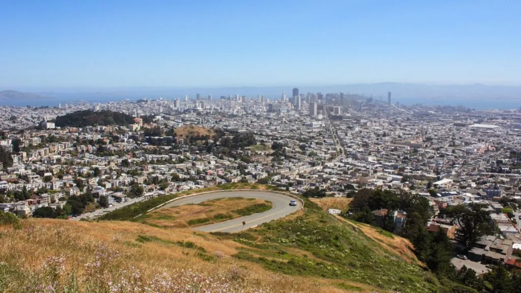 Ausblick von Twin Peaks auf Downtown