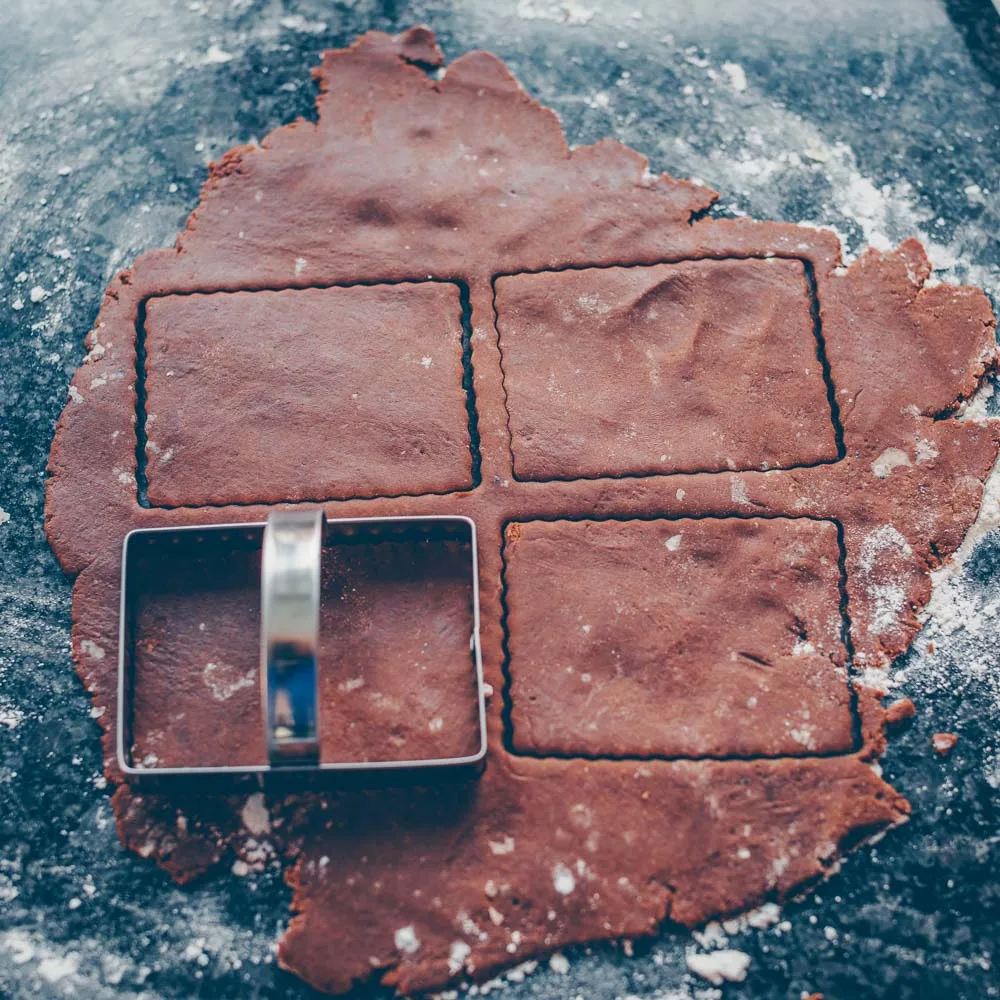 Ausgestochene Schoko-Kekse