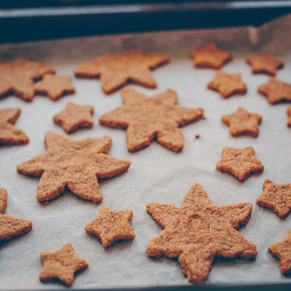 Ausgestochene Tannenbaum Guetzli