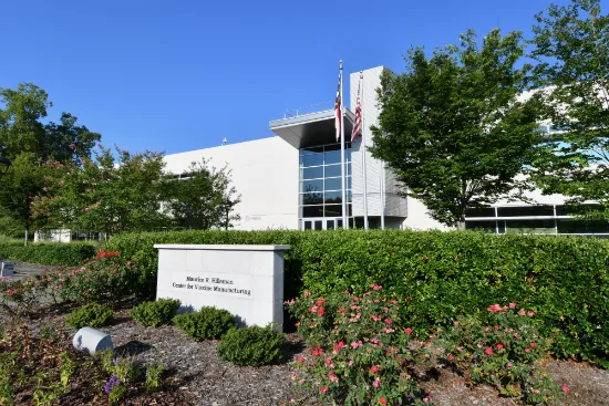 Außenansicht des Maurice R. Hilleman Zentrums von Merck in Durham, einem Schlüsselstandort der nc biotechnologie, wo Impfstoffe produziert werden.