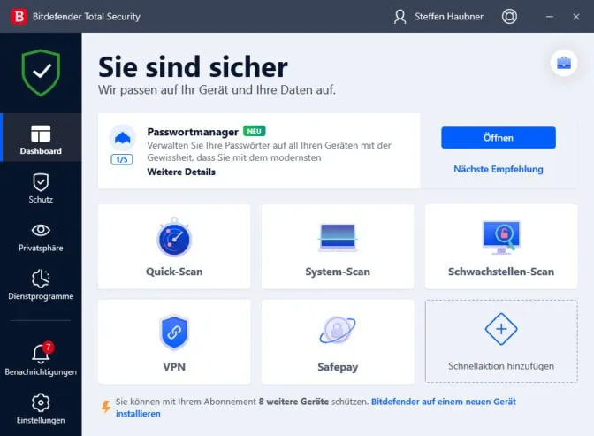Bitdefender bietet ein übersichtliches Dashboard mit Schnellaktionen und Systeminformationen.