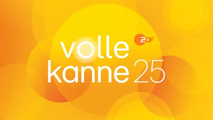 Blick auf die aktuellen Volle Kanne Rezepte: Eine farbenfrohe vegane Süßkartoffel-Bowl und Ghriba-Gebäck.