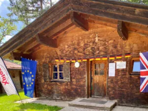 Blockhütte im Sommercamp Inzell