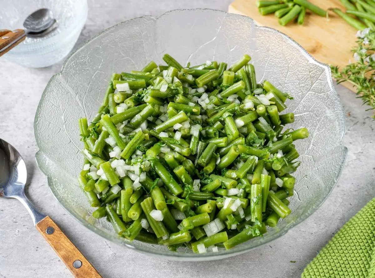 Bohnensalat mit grünen Bohnen – Omas DDR-Rezept