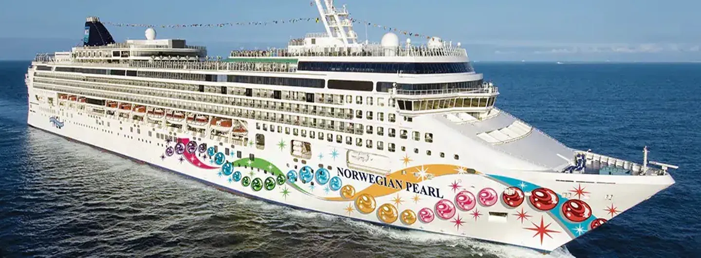 Das FKK Big Nude Boat auf der Norwegian Pearl, eine besondere Erotik Reise