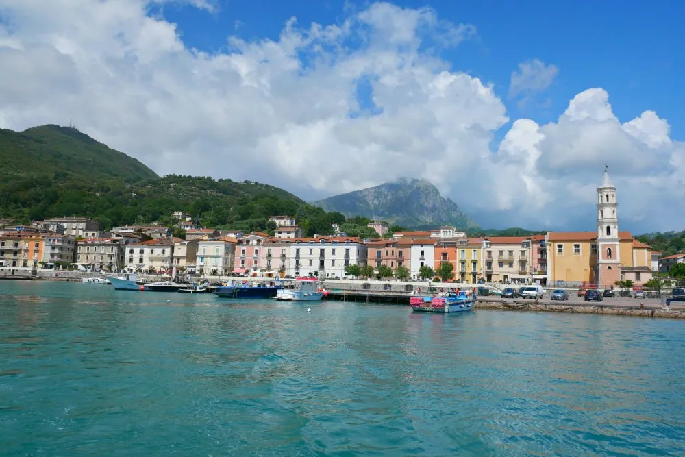 Das idyllische Scario, ein Geheimtipp für einen authentischen Italien-Urlaub