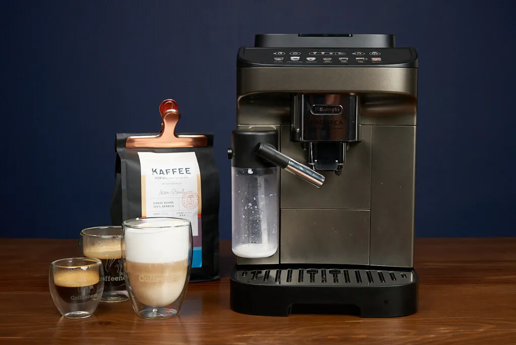 DeLonghi Magnifica Evo Milk ECAM 290.81.TB Getränke und Kaffee