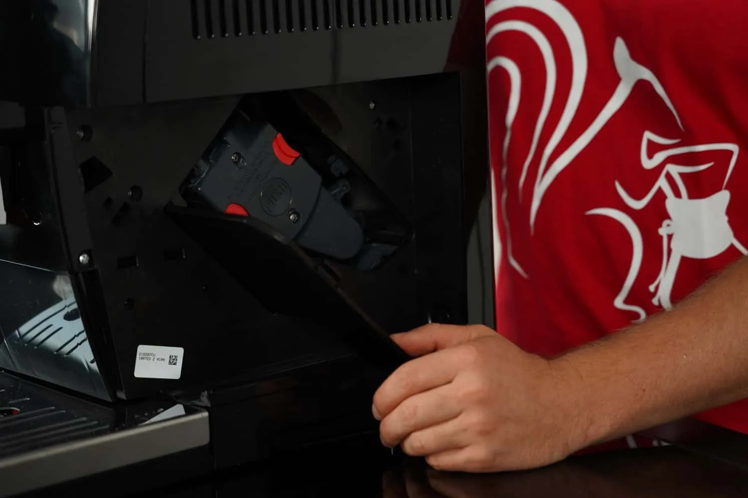 Die Brühgruppe der DeLonghi Dinamica