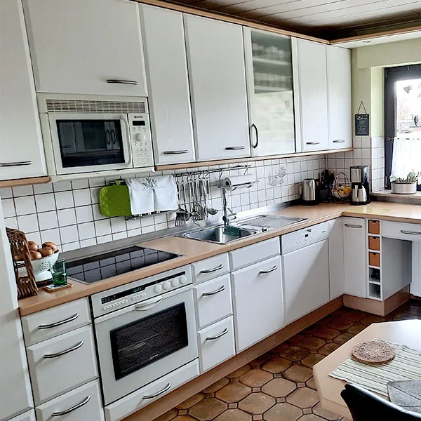 Die Küchenfronten wurden maßgenau angefertigt.