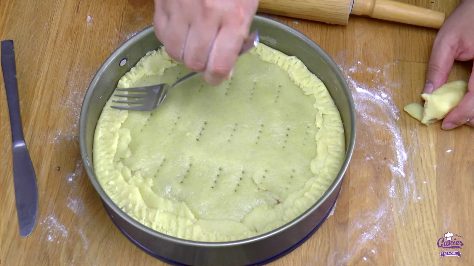 Die Torte ist bereit zum Backen