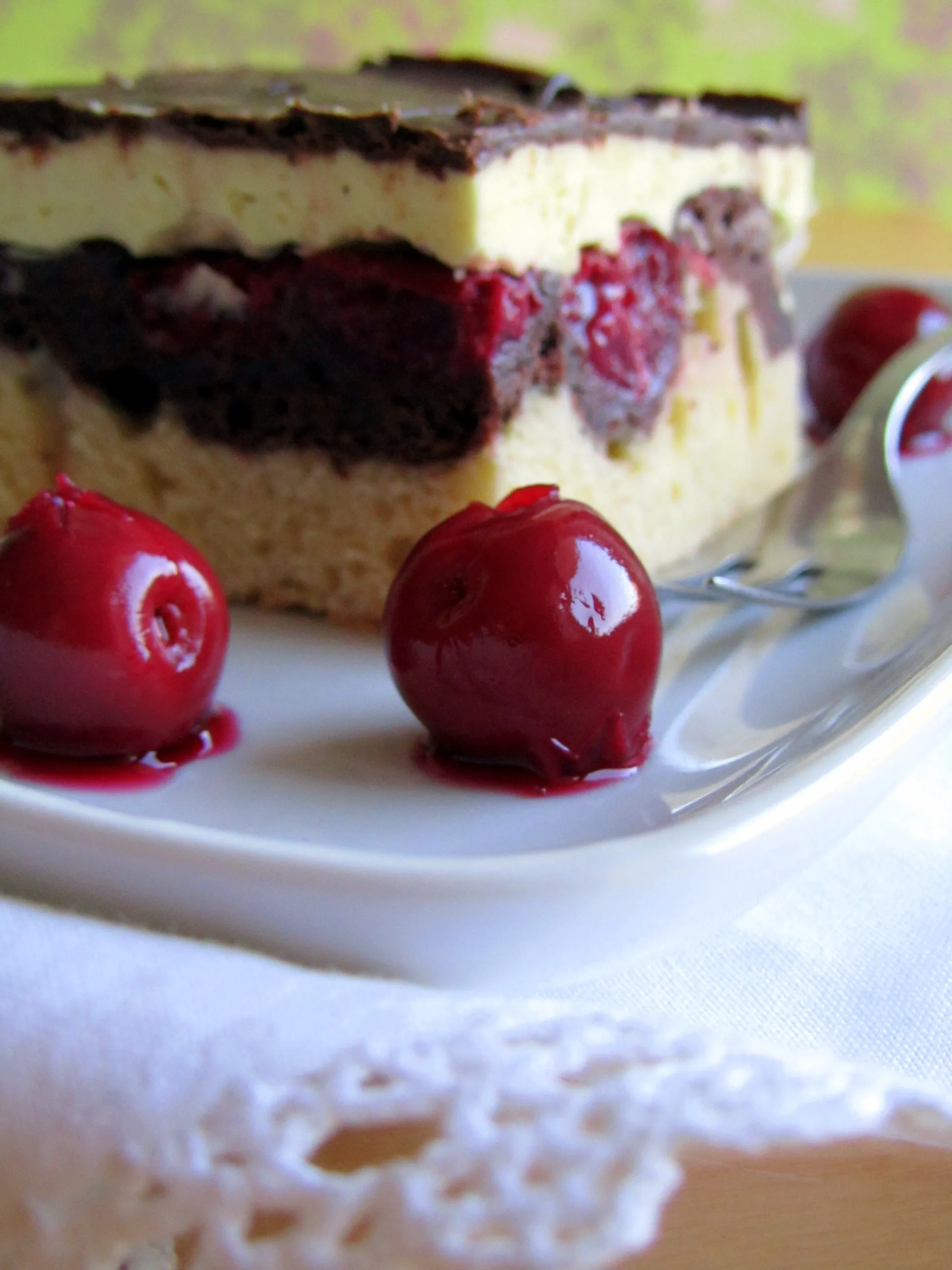 Donauwelle mit Kirschen