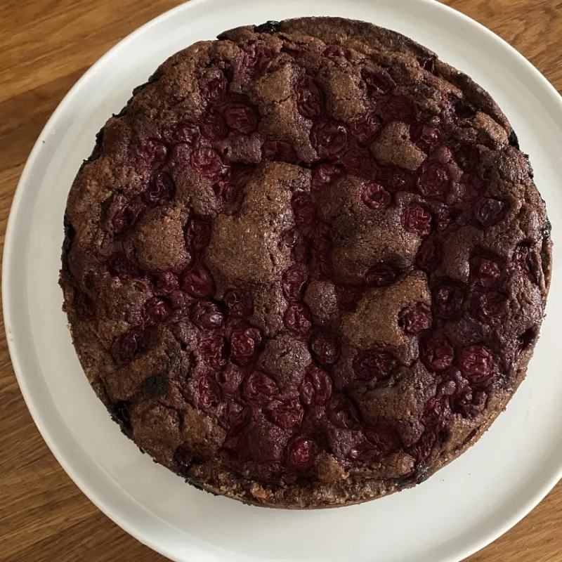 Dunkler Kirschkuchen