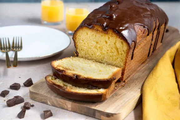 Eierlikörkuchen mit Butter