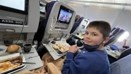 Ein verbeulter Mietwagen wird gegen einen Jeep Compass getauscht