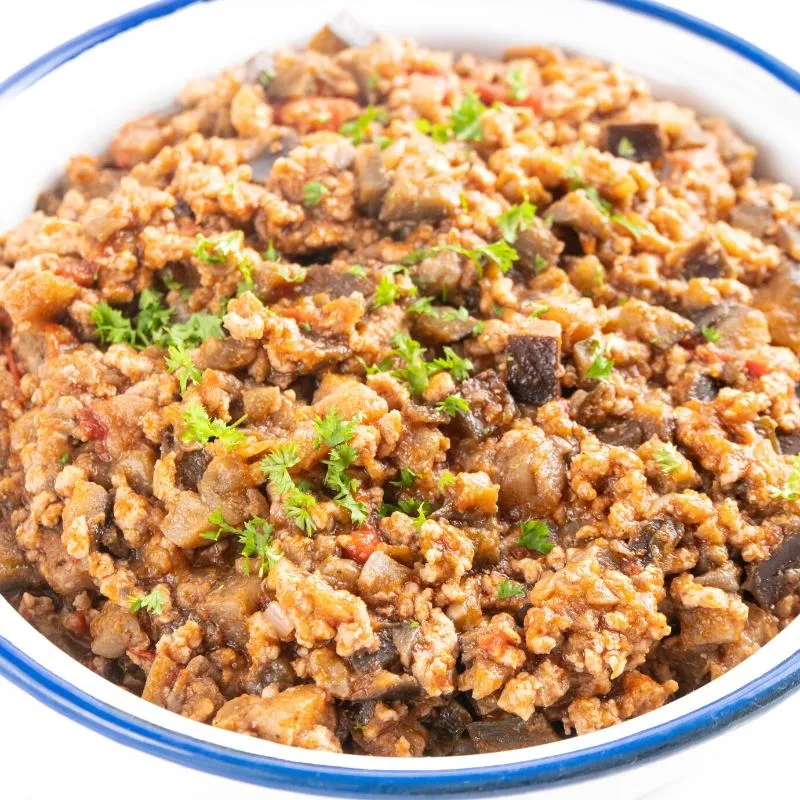 Eine einfache Low Carb Auberginen-Hackfleisch-Pfanne