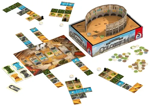 Eine Hand legt ein Brettspielteil auf ein Spielbrett, das ein sich entwickelndes Bauwerk darstellt.