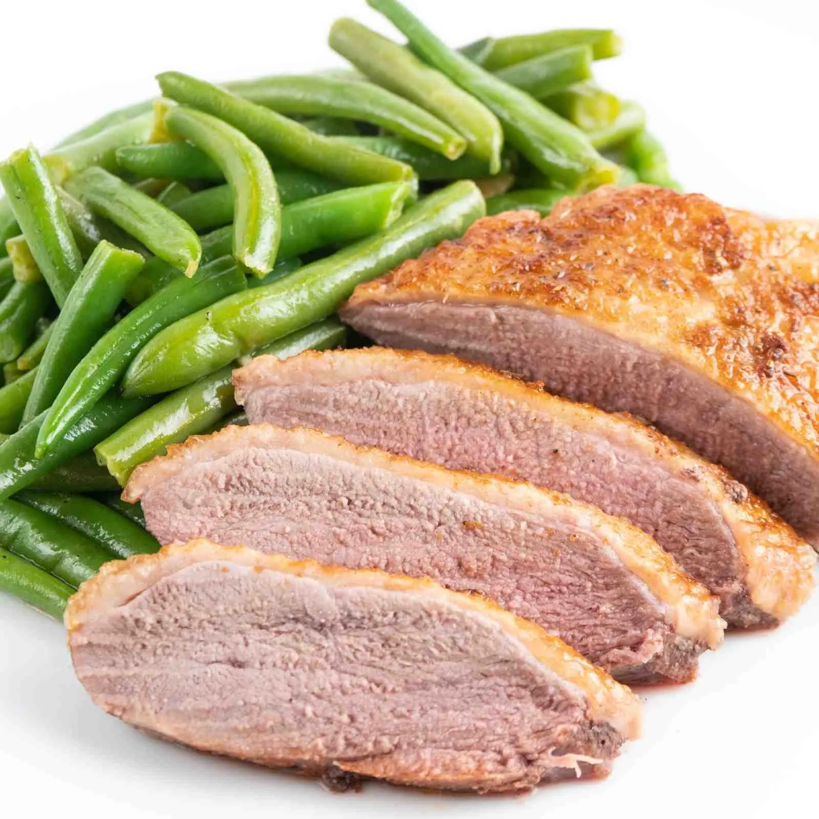 Eine würzige Barbarie Entenbrust aus dem Backofen für ein Keto Abendessen