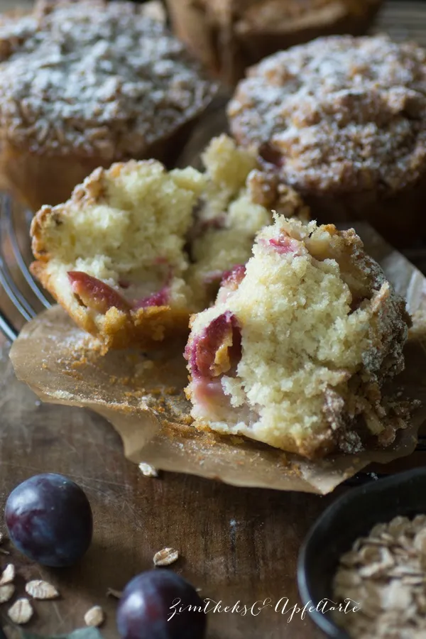 Einfaches und gelingsicheres Rezept für Joghurt-Zwetschgen-Muffins