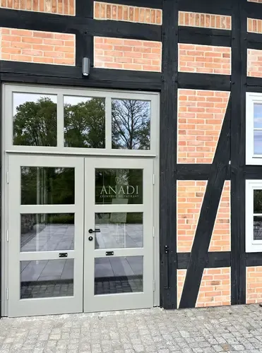 Eingang zum ANADI Restaurant