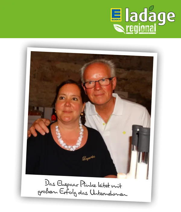 Eleganter Duprès Sekt mit feinen Bläschen, bereit zum Anstoßen bei Edeka.