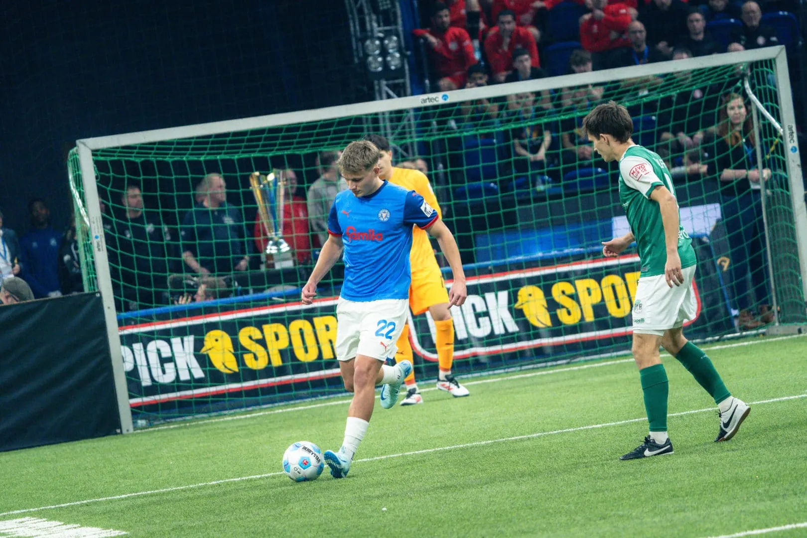 Eröffnungsspiel der Holstein Kiel U23 gegen den VfB Lübeck beim LOTTO MASTERS