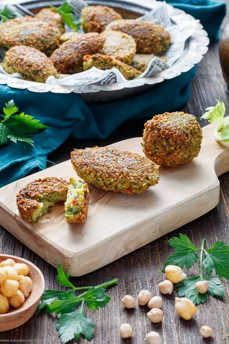 Falafel Bällchen mit Kräutern
