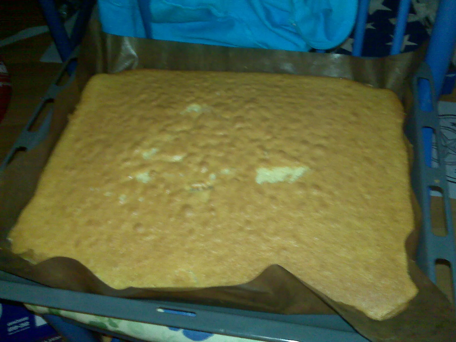 Fantakuchen als Basis für den Polizeiauto Geburtstagskuchen