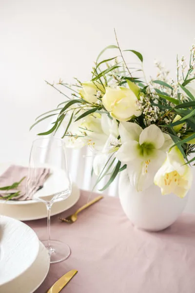 Fertiges Skrei Rezept mit Beurre Blanc und Birnenspalten