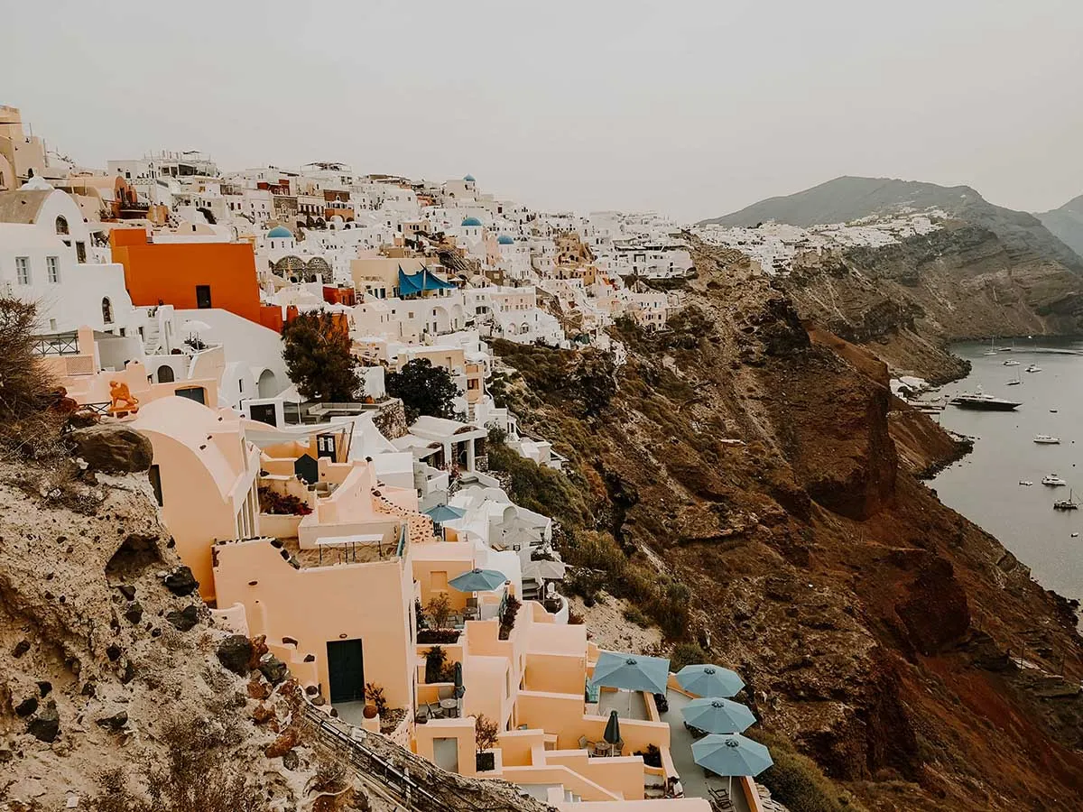 Fira Santorini