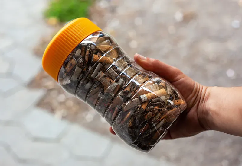 Flugreisen belasten die Umwelt enorm