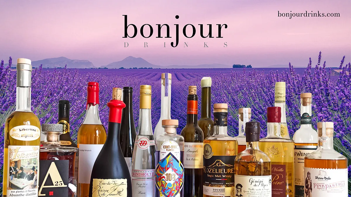 Französische Spirituosenvielfalt in Flaschen