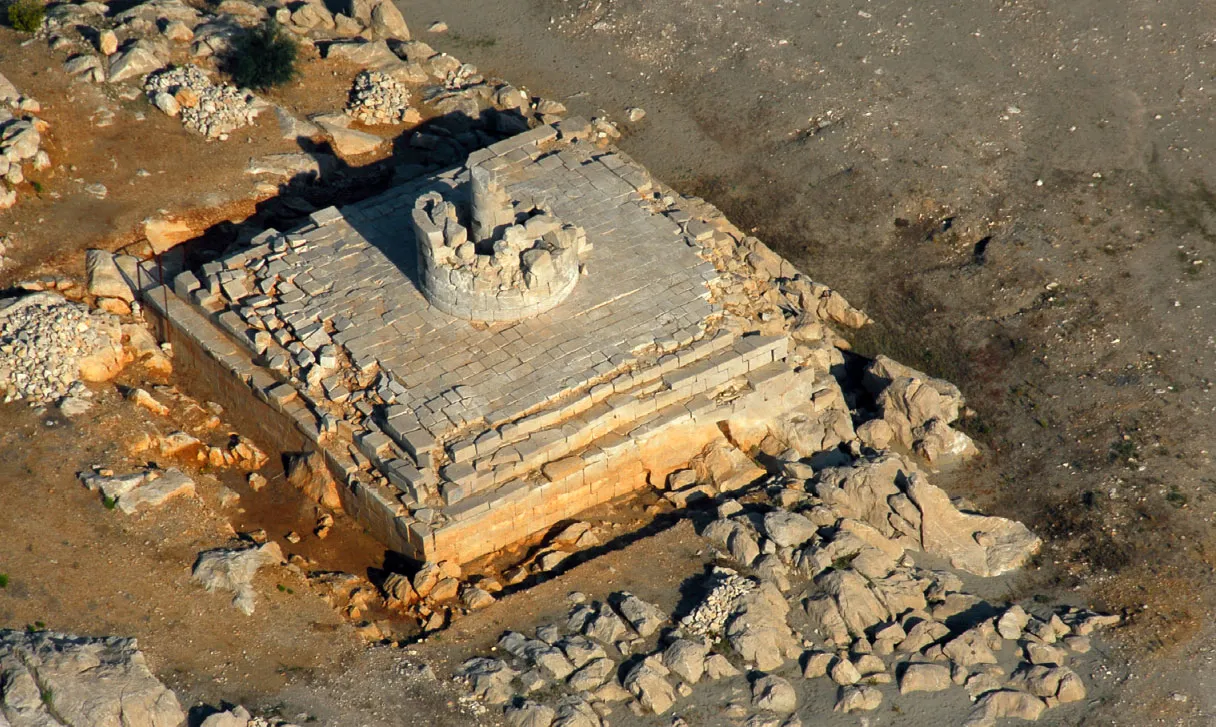 Fundament des Leuchtturms