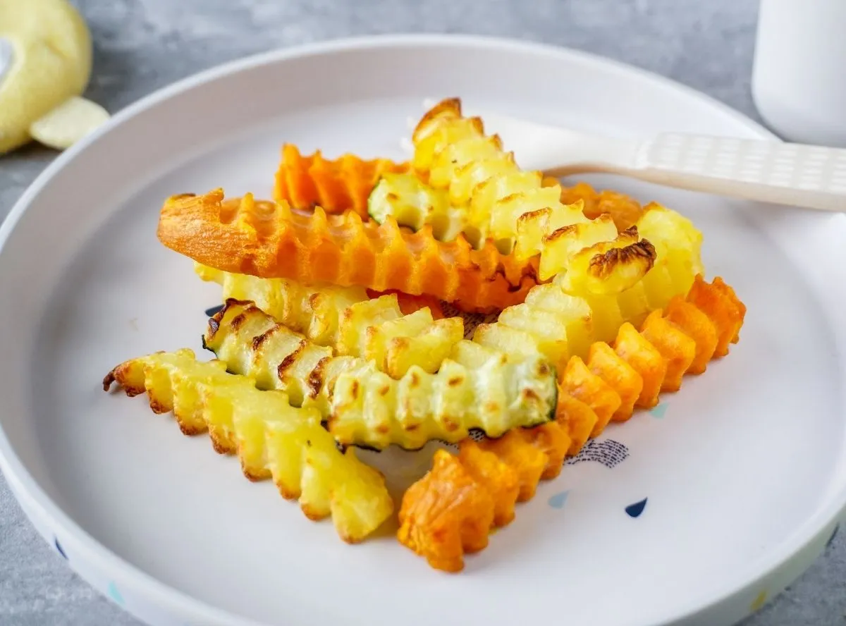 Gemüse-Pommes aus der Heißluftfritteuse