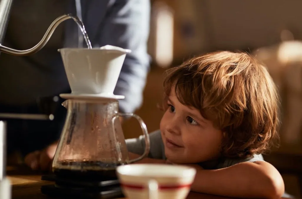 Handfilter-Zubehör für die Zubereitung von Filterkaffee mit einer Tchibo Filterkaffeemaschine oder per Hand