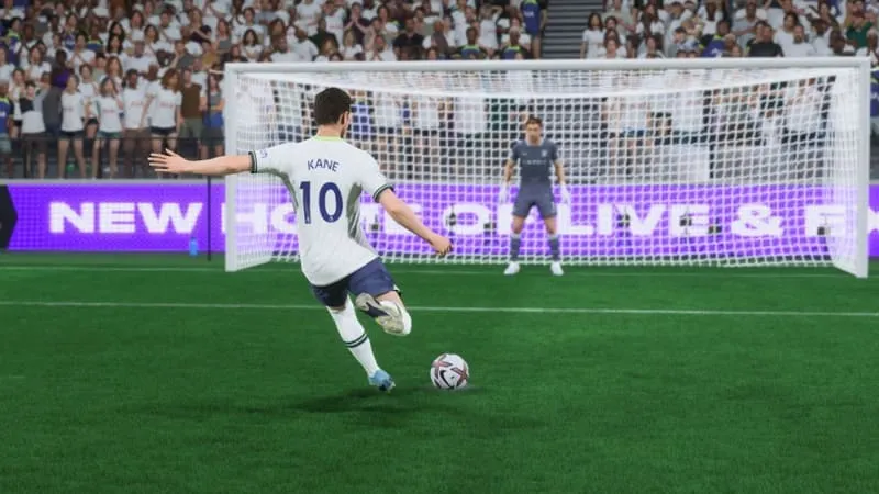 Harry Kane tritt einen präzisen Elfmeter in FIFA 23 World Cup Modus. Harry Kane ist ein Schlüsselspieler in der digitalen Weltmeisterschaft und kann entscheidende Tore erzielen.
