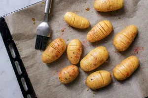 Hasselback-Kartoffeln für die Bowl