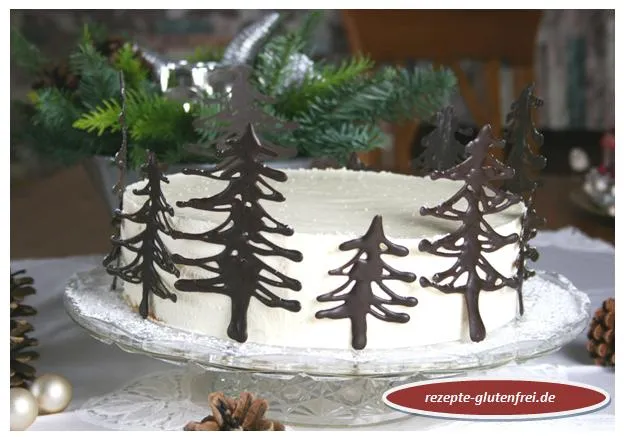 Hausgemachte glutenfreie Käse-Sahne-Torte, perfekt für die Kaffeetafel