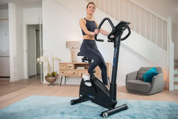 Hochwertiges Fahrrad-Ergometer cardiostrong BX30 plus für effektives Heimtraining