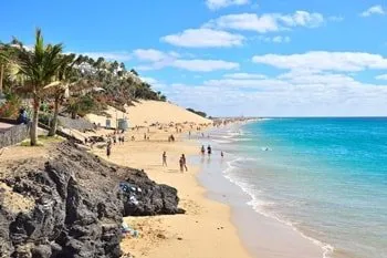 Idyllische Küstenlandschaft der Kanarischen Inseln