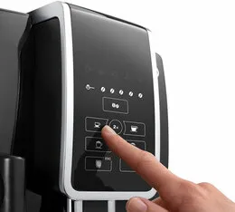 Intuitive Bedienoberfläche der De'Longhi Dinamica 350.50.B