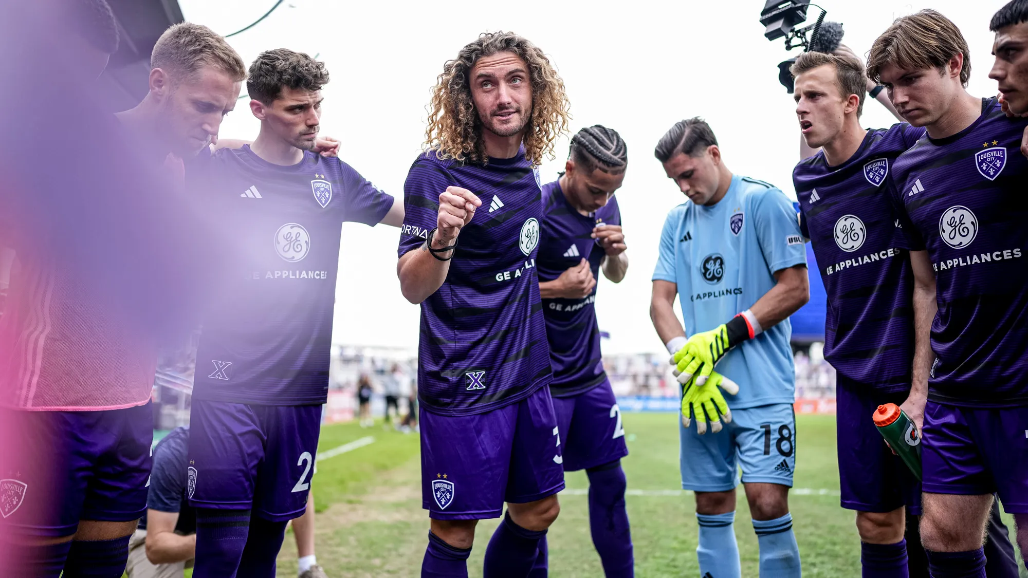Kapitän Kyle Adams von Louisville City FC nach seiner Verletzungspause zurück im Kader gegen Eintracht Frankfurt