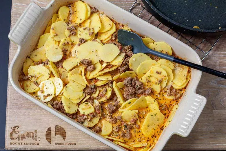 Kartoffelauflauf Soße - www.emmikochteinfach.de