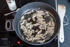 Kartoffelwürfel in der Auflaufform