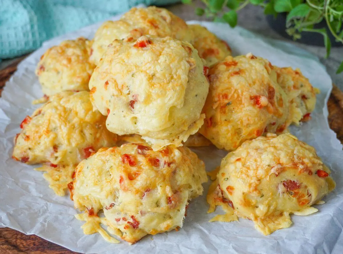 Kleine Pizzabrötchen für Kinder, selbstgemacht