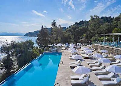 Korfu in Griechenland mit Adults Only Hotel und Pool