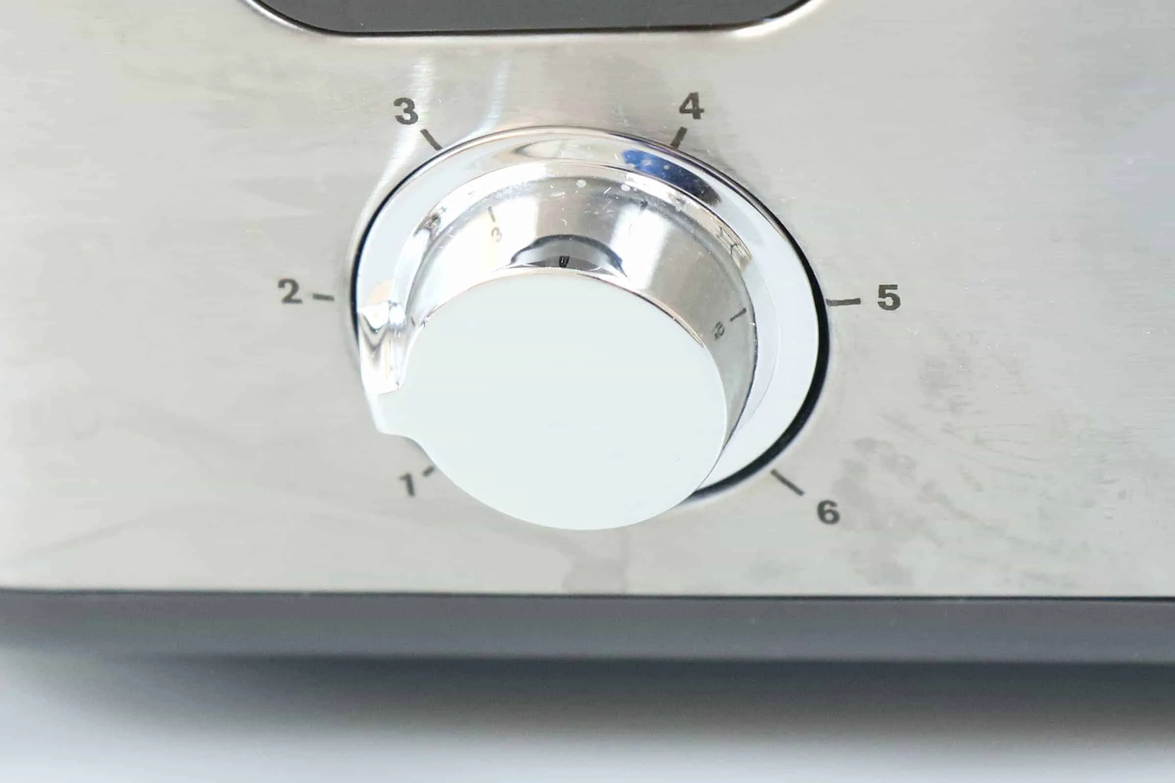 Krups KH442 Toaster, Einstellung des Bräunungsgrades per Drehregler